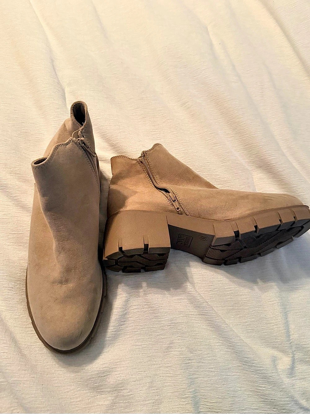 Women's Brown Ankle Boots Like New